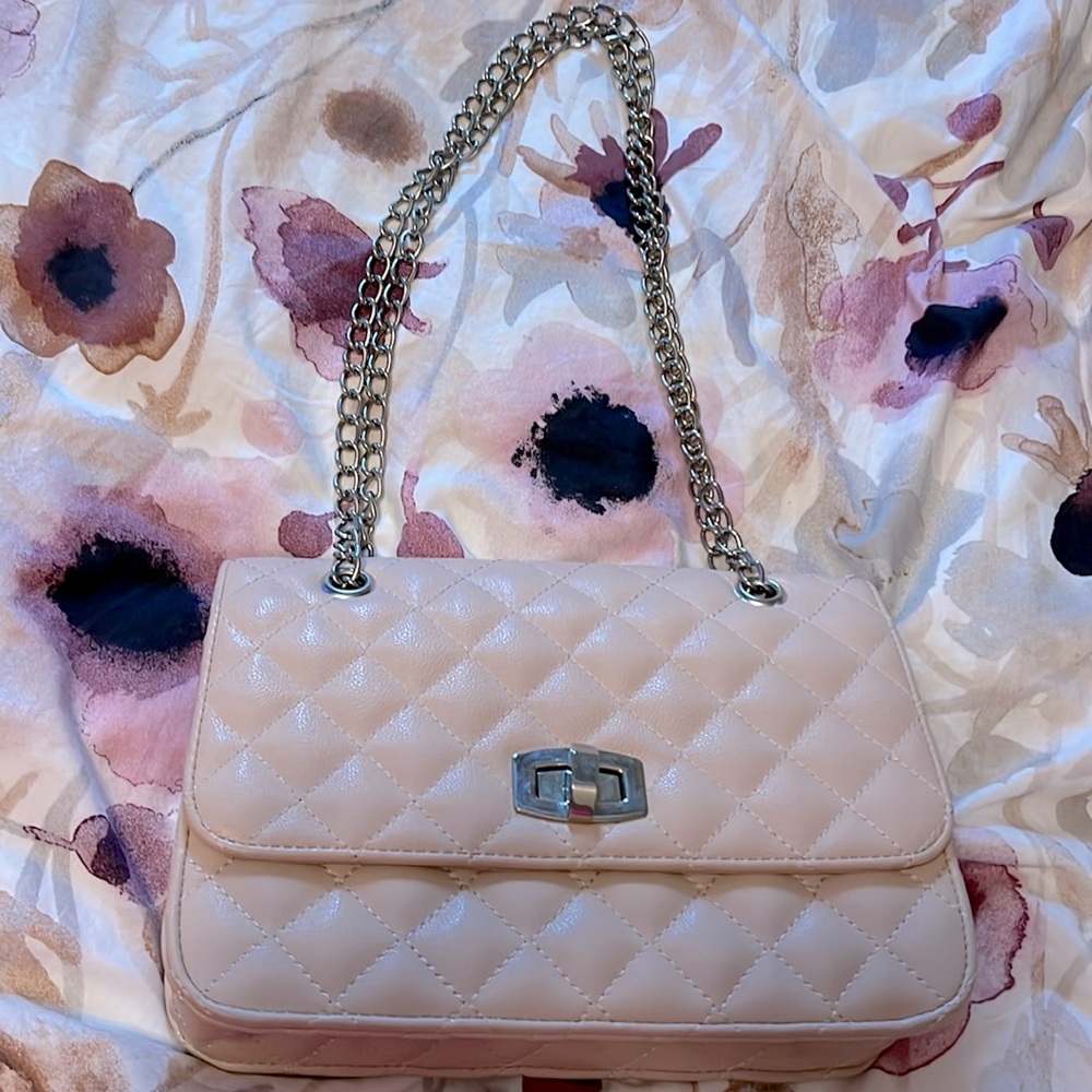 dressy handbag. pink with silver chain